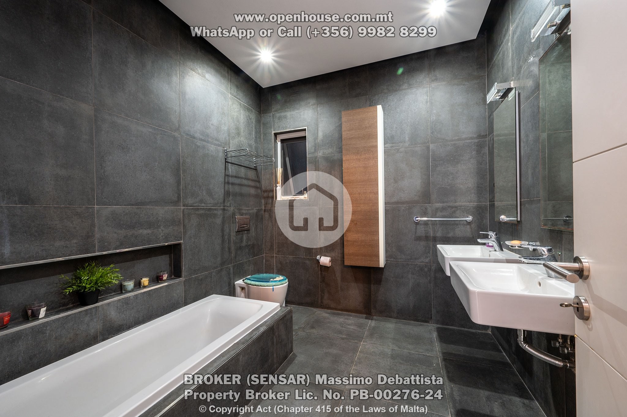 661be031bbfc0a1b67fc0f895f9a8215